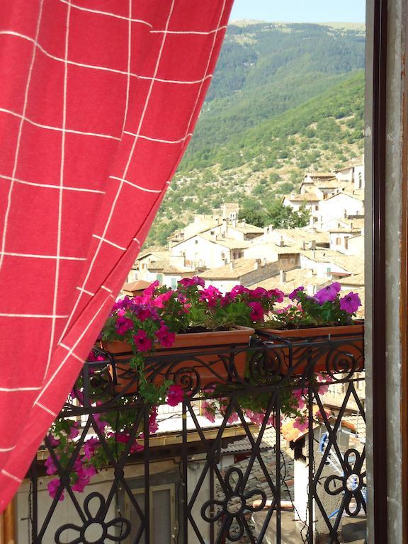 La Dimora Di D'Annunzio Acomodação com café da manhã Scanno Exterior foto